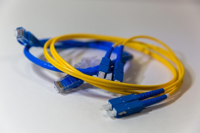 Travaux fibre optique : votre expert en raccordement haut débit et solutions personnalisées
