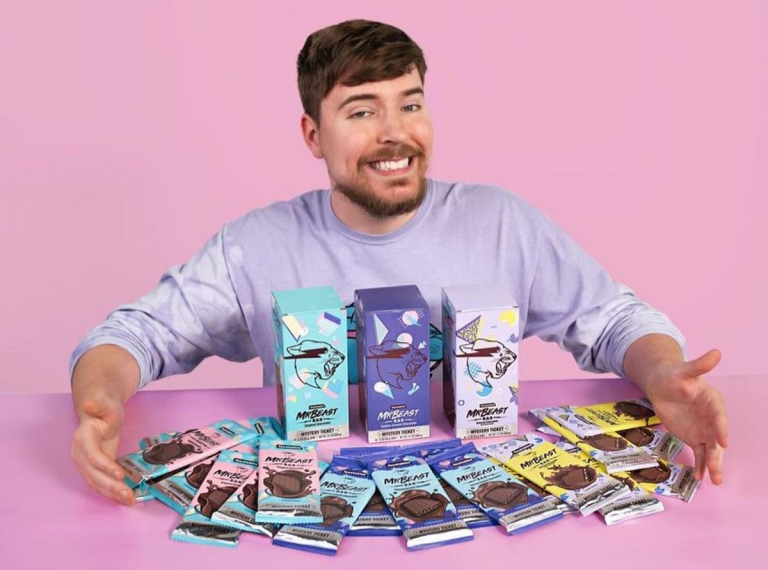 MrBeast : vrai ou faux, donne-t-il vraiment de l’argent à ses abonnés ?