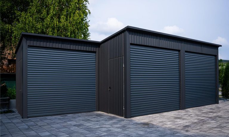Garage écologique en acier : alliez durabilité et design élégant pour votre jardin